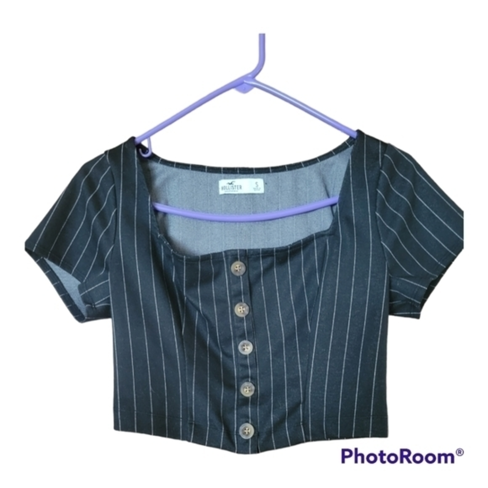 Hollister striped crop top, small, like new dressy